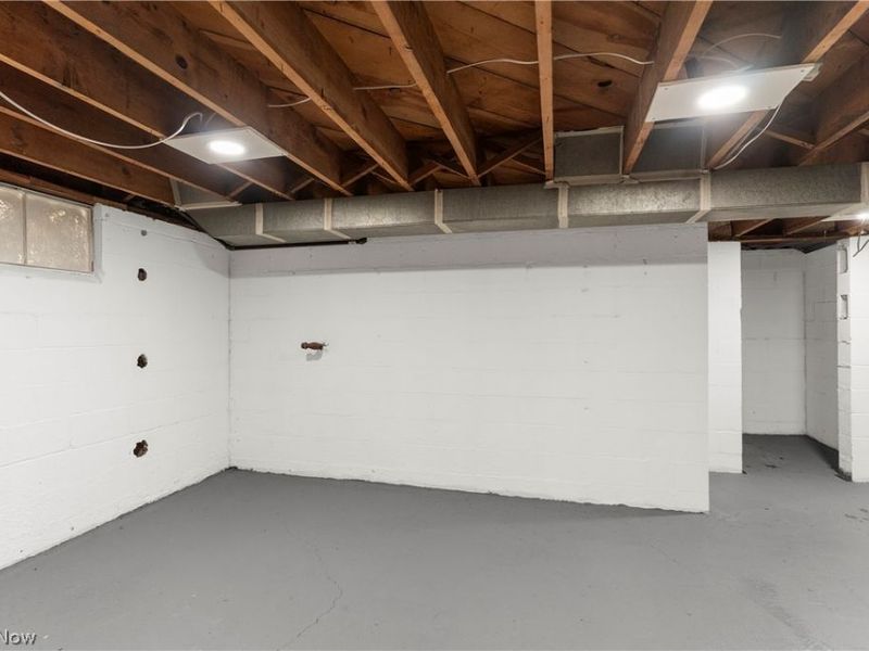 2526 Stocker Avenue , Youngstown, OH 44505 Photo 23