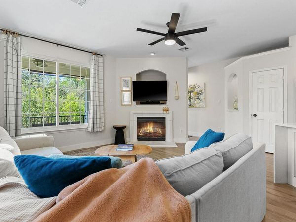 1900 Scofield Ridge PKWY, Unit 6803, Austin, TX 78727