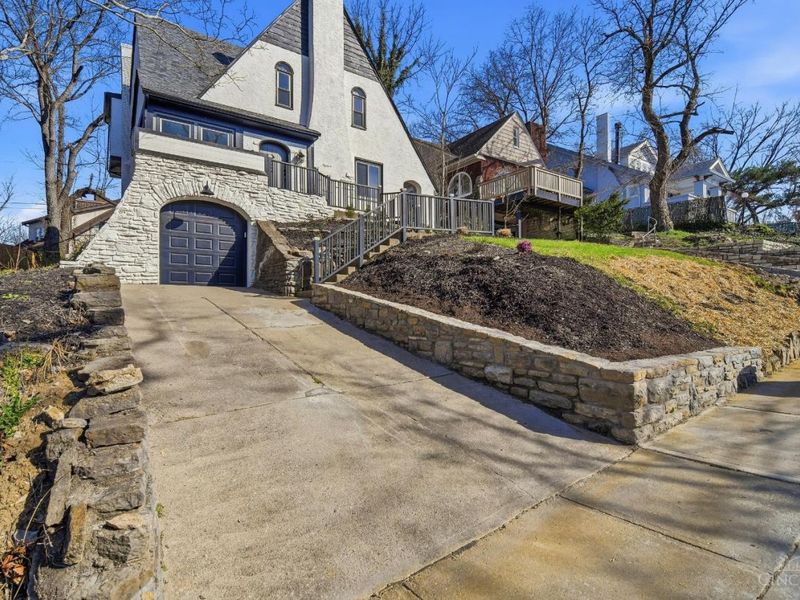 3970 Abington Avenue, Cincinnati, OH 45229 Photo 2