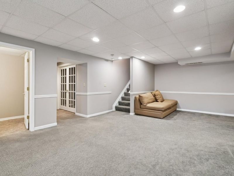 7389 Saint Ives Place, West Chester, OH 45069 Photo 9