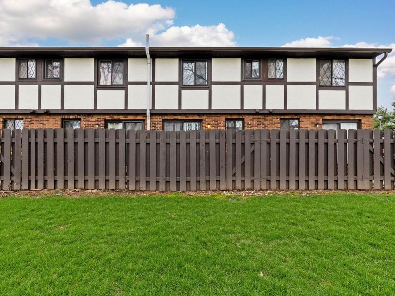 4882 Berryhill Court, Columbus, OH 43230 Photo 17