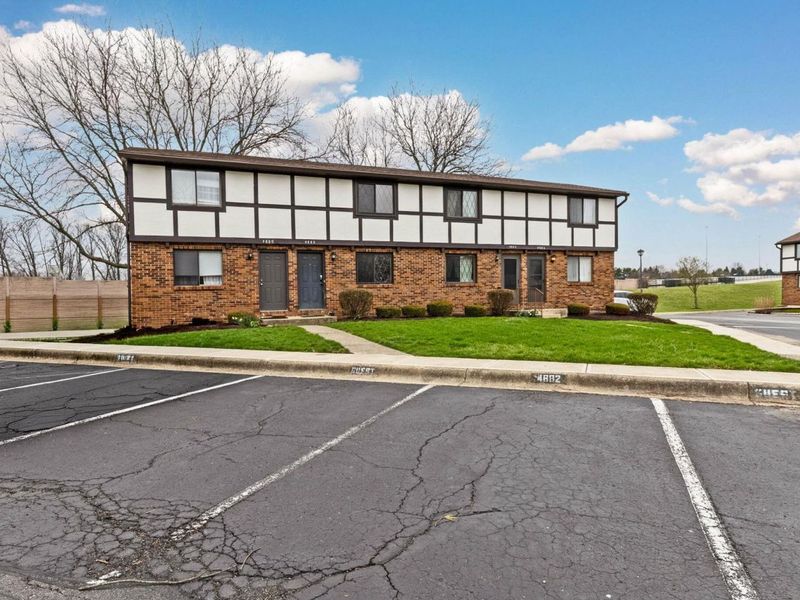 4882 Berryhill Court, Columbus, OH 43230 Photo 18