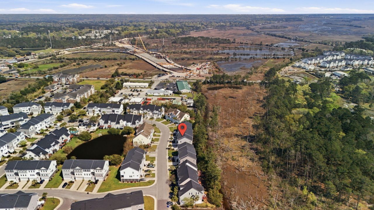 139 Winding River Drive Photo 25