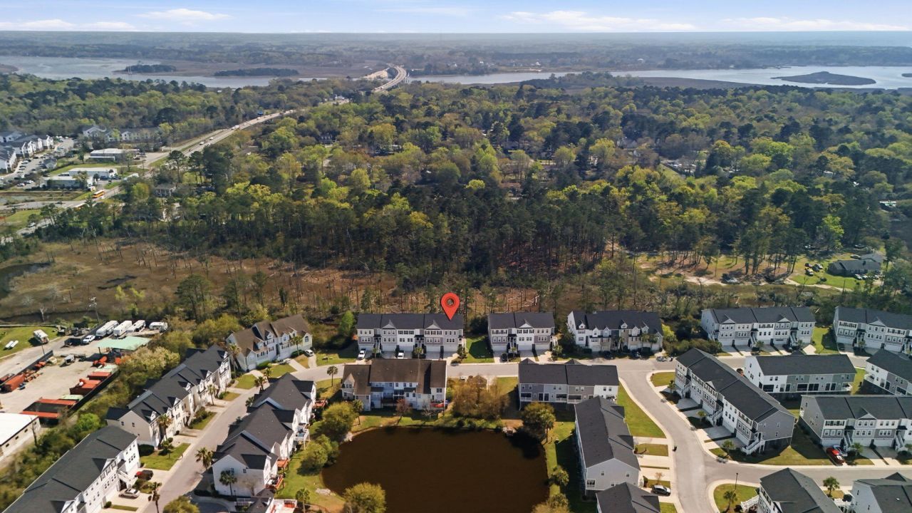 139 Winding River Drive Photo 26