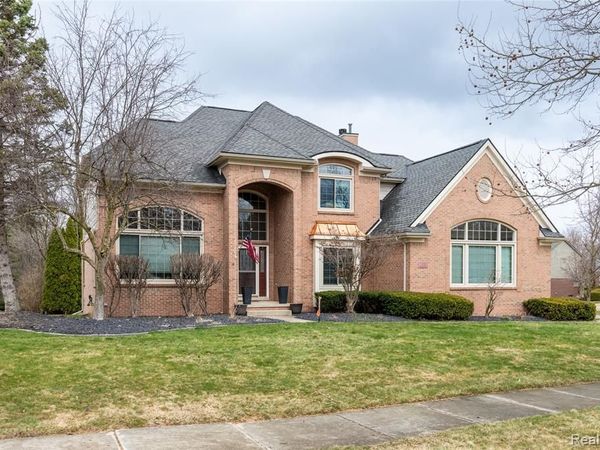 22426 Moorgate Street, Novi, MI 48374