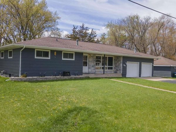 707 SUNSET DRIVE, Redgranite, WI 54970