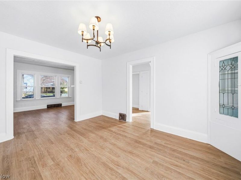 8614 Bancroft Avenue , Cleveland, OH 44105 Photo 11