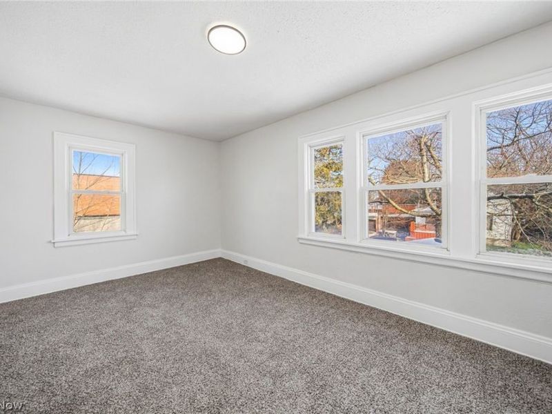 8614 Bancroft Avenue , Cleveland, OH 44105 Photo 21