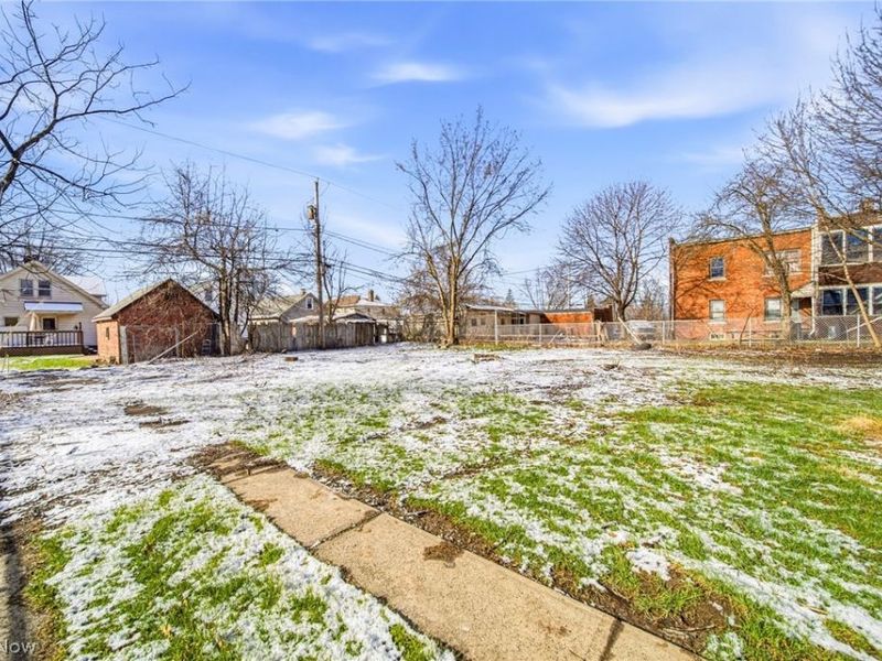 8614 Bancroft Avenue , Cleveland, OH 44105 Photo 30