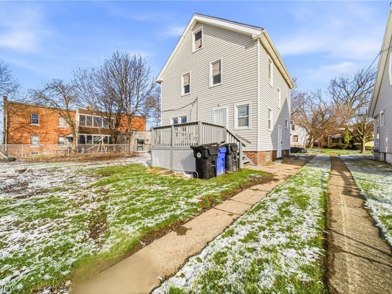 8614 Bancroft Avenue , Cleveland, OH 44105 Photo 4