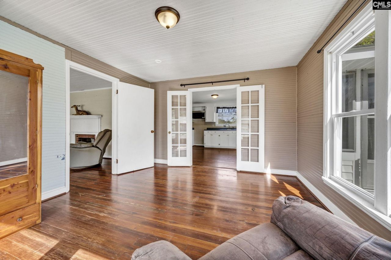 421 & 0 Shore Road  Photo 29