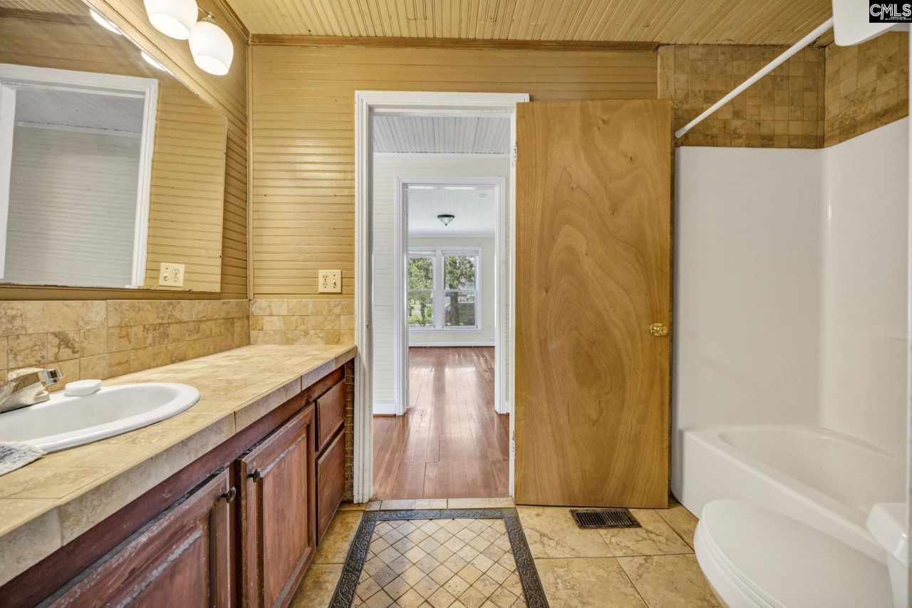 421 & 0 Shore Road  Photo 44