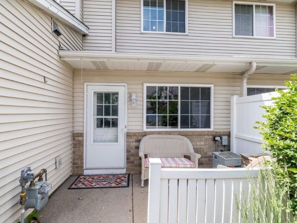 8870 92nd Street S, Cottage Grove, MN 55016