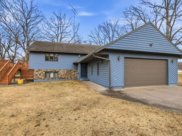 302 N Hickory Street, Royalton, MN 56373