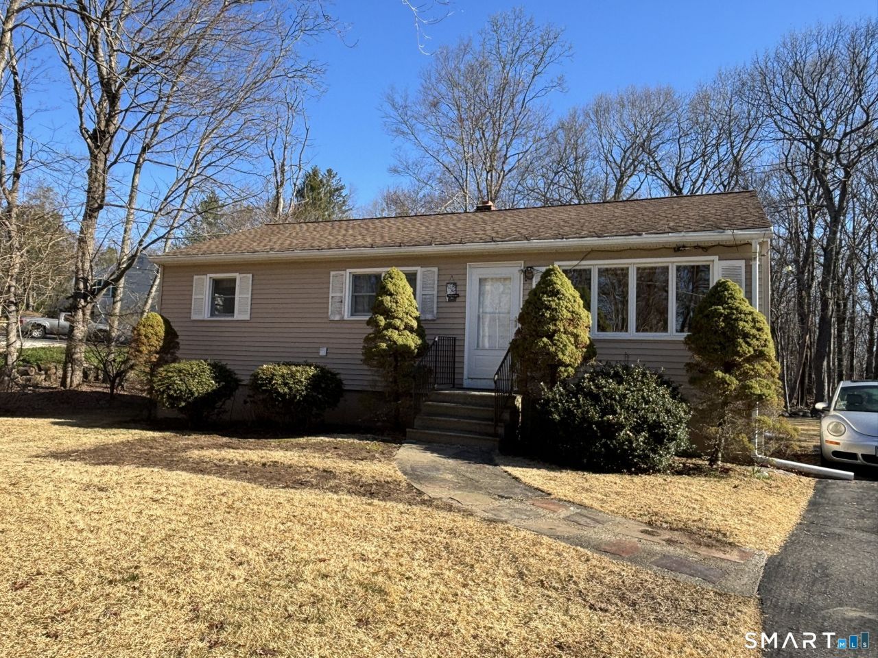 26 Spruce, Prospect, CT 06712 Main Photo