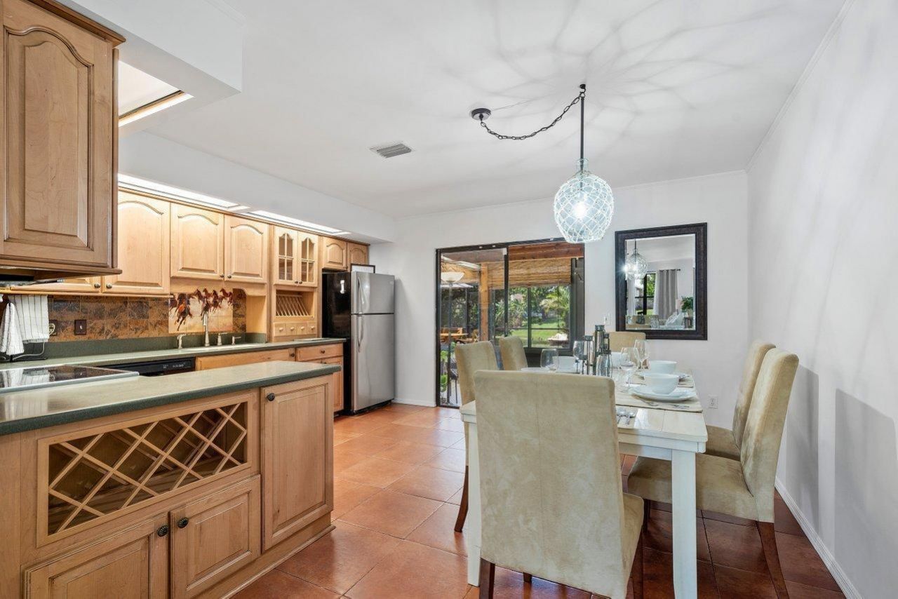 1369 Riverside Circle, Wellington, FL 33414 Photo