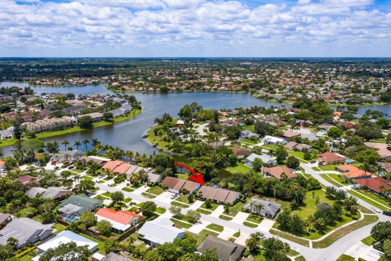 1369 Riverside Circle, Wellington, FL 33414 Photo