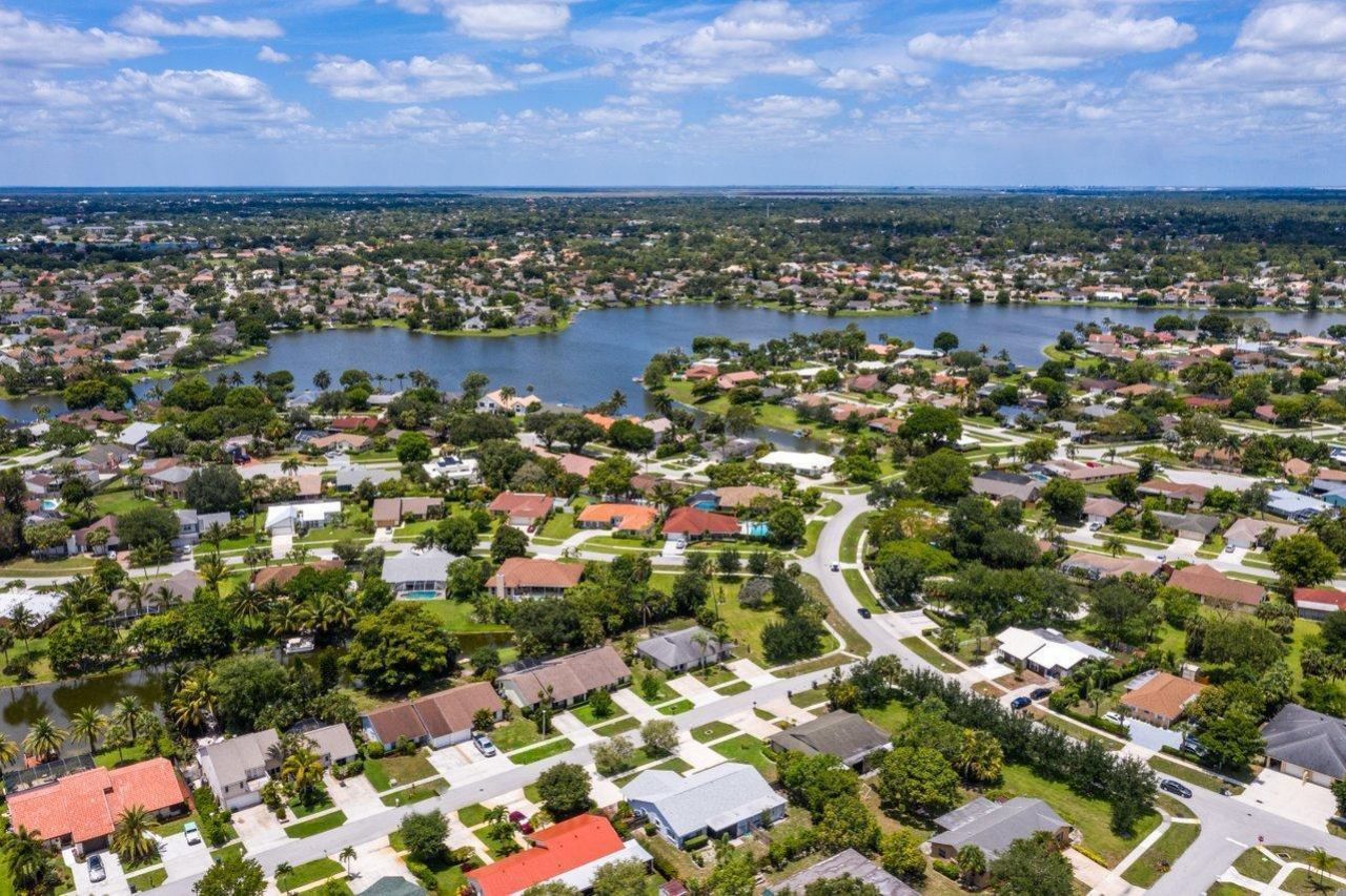 1369 Riverside Circle, Wellington, FL 33414 Photo