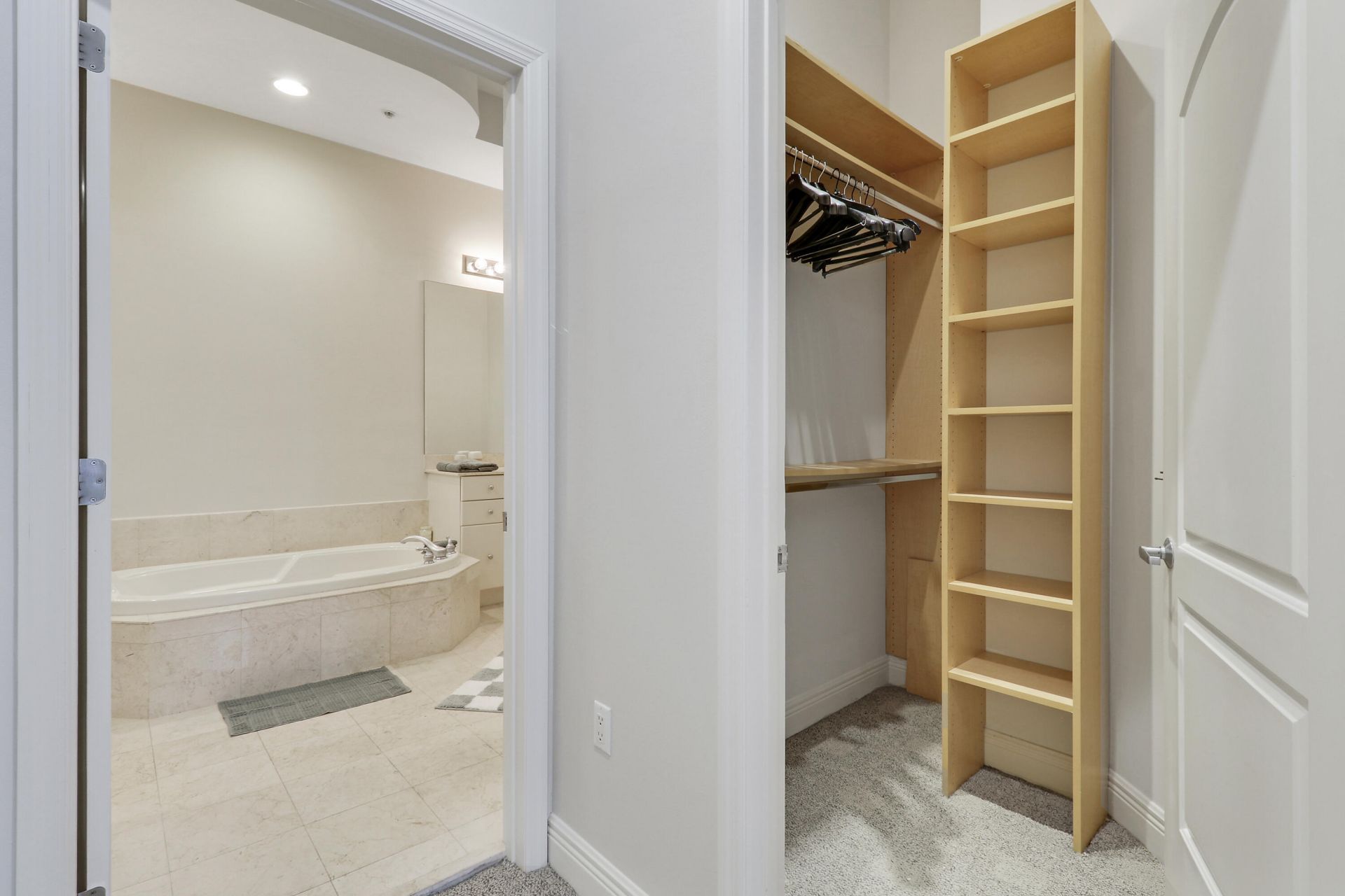 801 S Olive Avenue, Unit 223, West Palm Beach, FL 33401 Photo