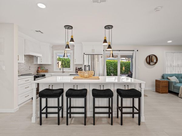 9165 SE Yacht Club Circle, Hobe Sound, FL 33455