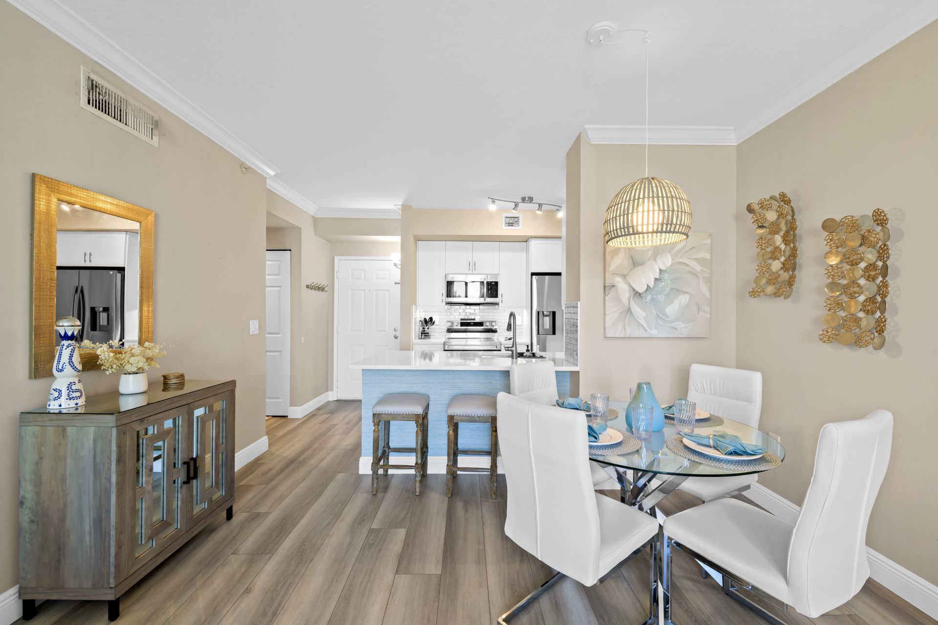 720 S Sapodilla Avenue S, Unit 502, West Palm Beach, FL 33401 Photo