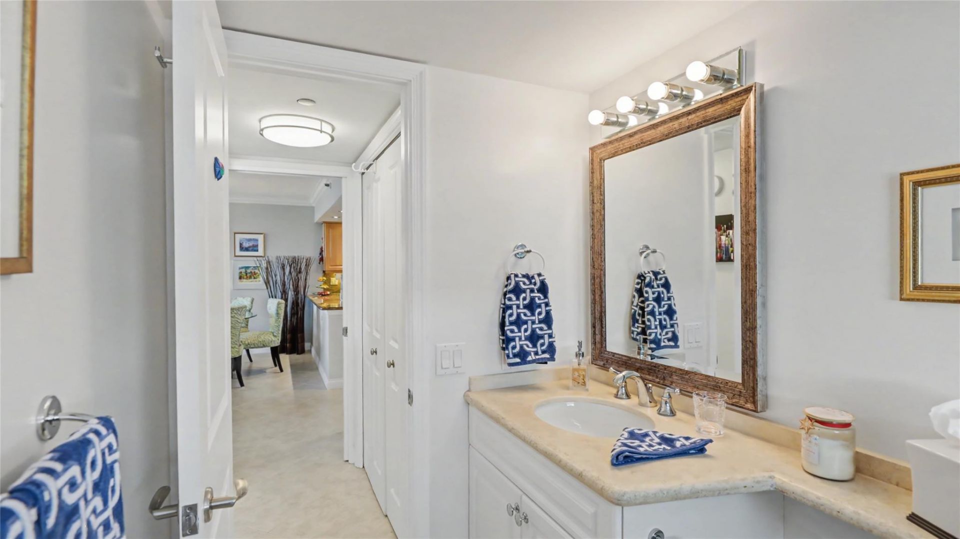 625 Oaks Drive, Unit 808, Pompano Beach, FL 33069 Photo