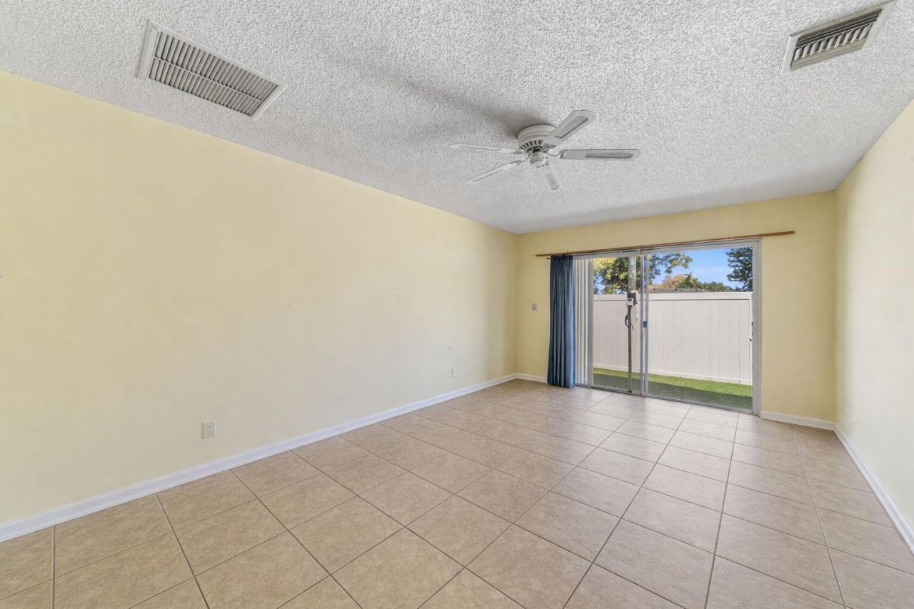 5197 Rosen Boulevard, Boynton Beach, FL 33472 Photo