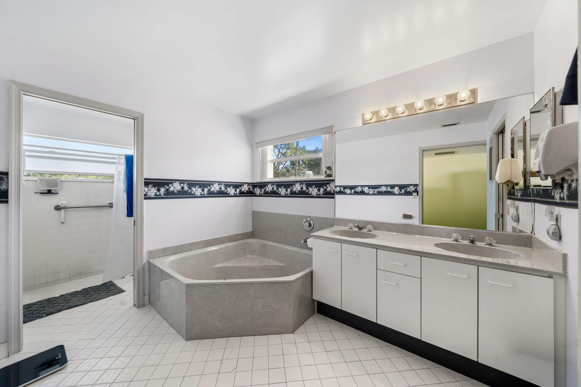 5197 Rosen Boulevard, Boynton Beach, FL 33472 Photo