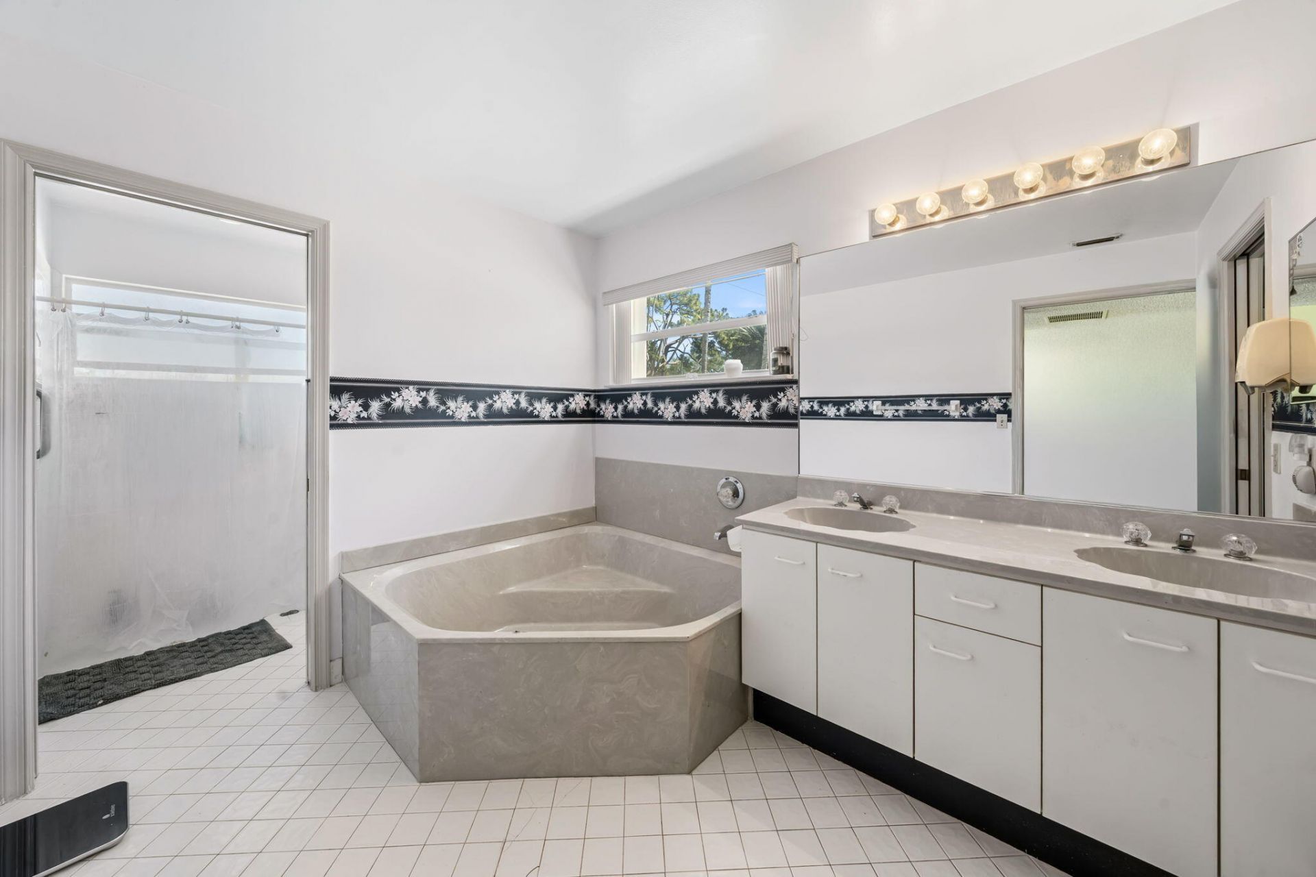 5197 Rosen Boulevard, Boynton Beach, FL 33472 Photo