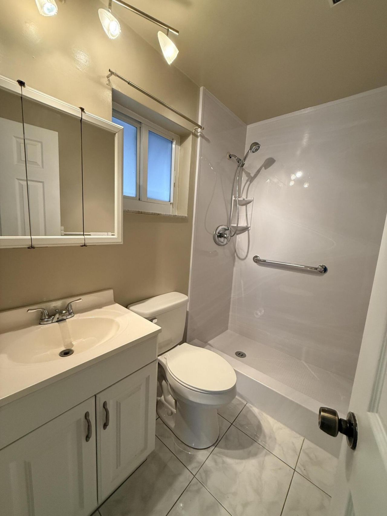 2751 NW 4th Avenue, Pompano Beach, FL 33064 Photo