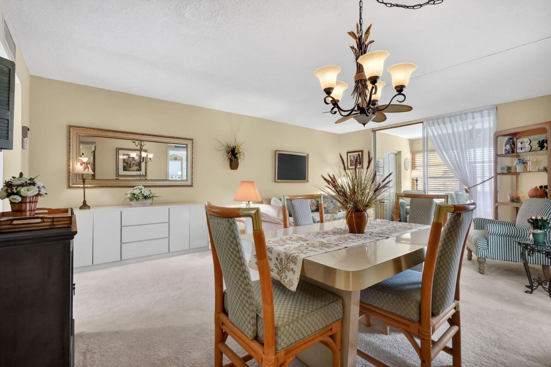 9 Willowbrook Lane, Unit 202, Delray Beach, FL 33446 Photo