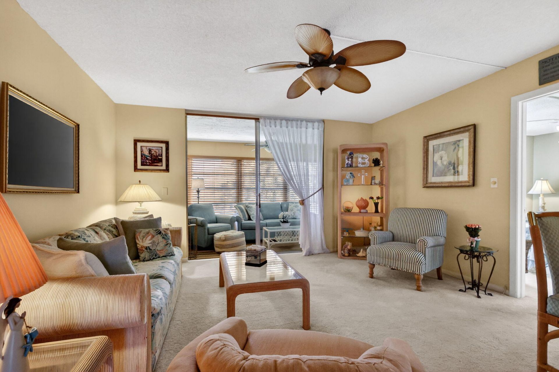 9 Willowbrook Lane, Unit 202, Delray Beach, FL 33446 Photo