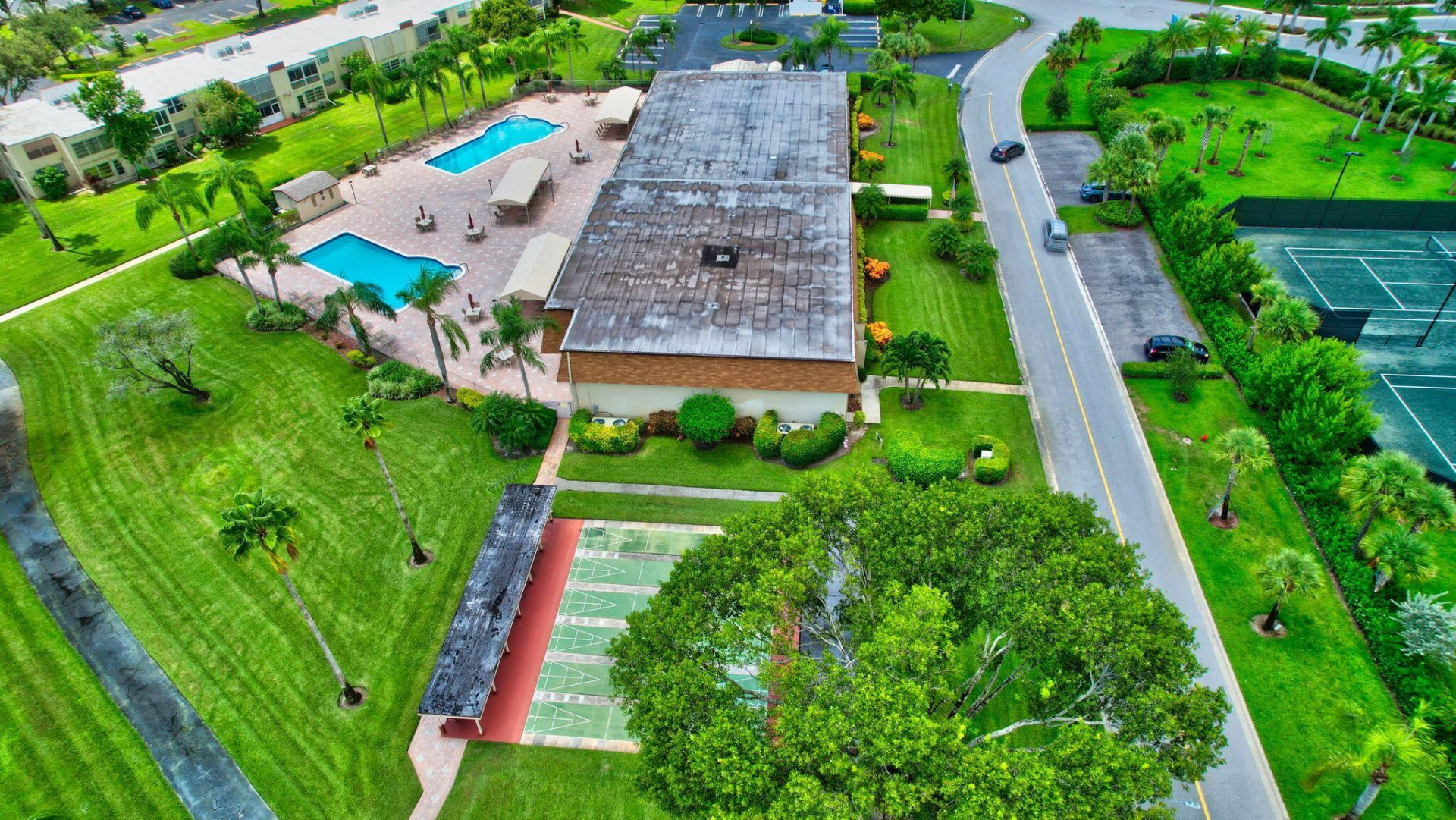 9 Willowbrook Lane, Unit 202, Delray Beach, FL 33446 Photo
