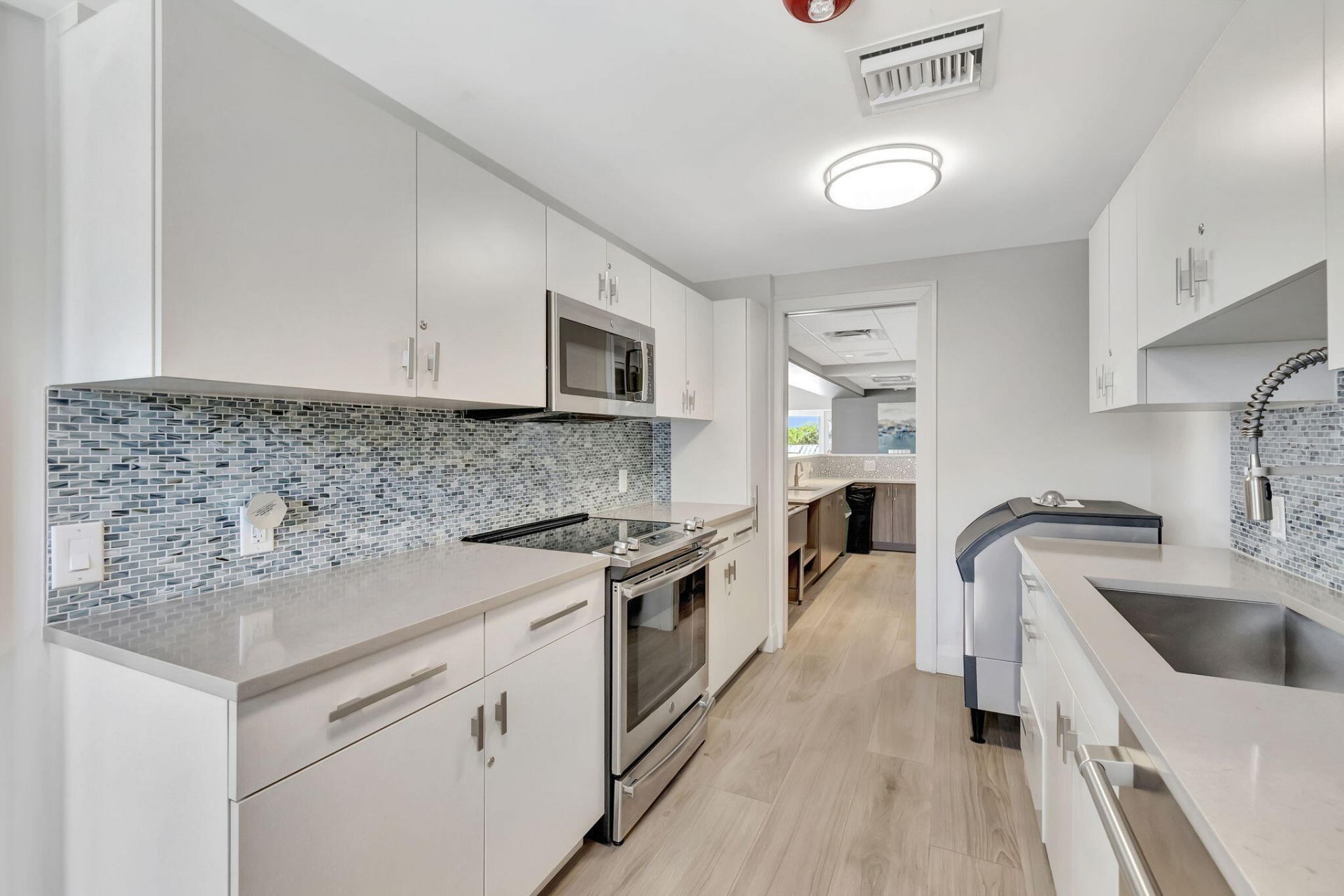 4740 S Ocean Boulevard, Unit 702, Highland Beach, FL 33487 Photo