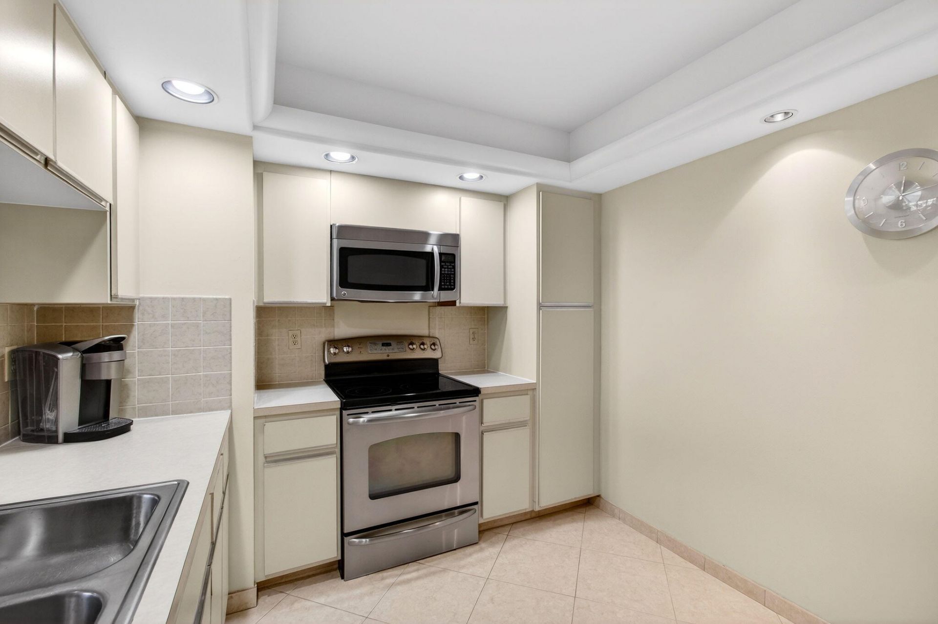 4740 S Ocean Boulevard, Unit 702, Highland Beach, FL 33487 Photo