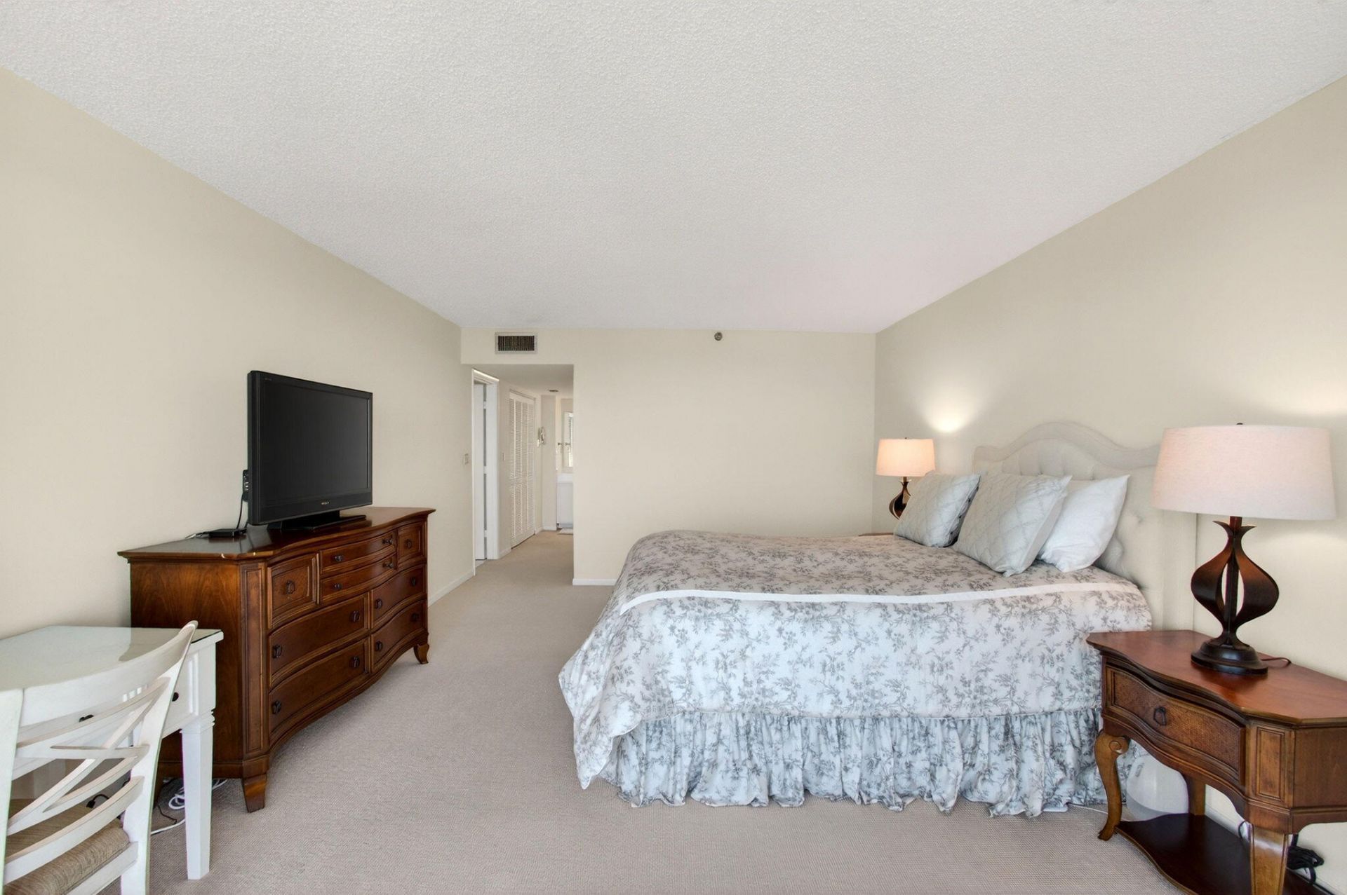 4740 S Ocean Boulevard, Unit 702, Highland Beach, FL 33487 Photo