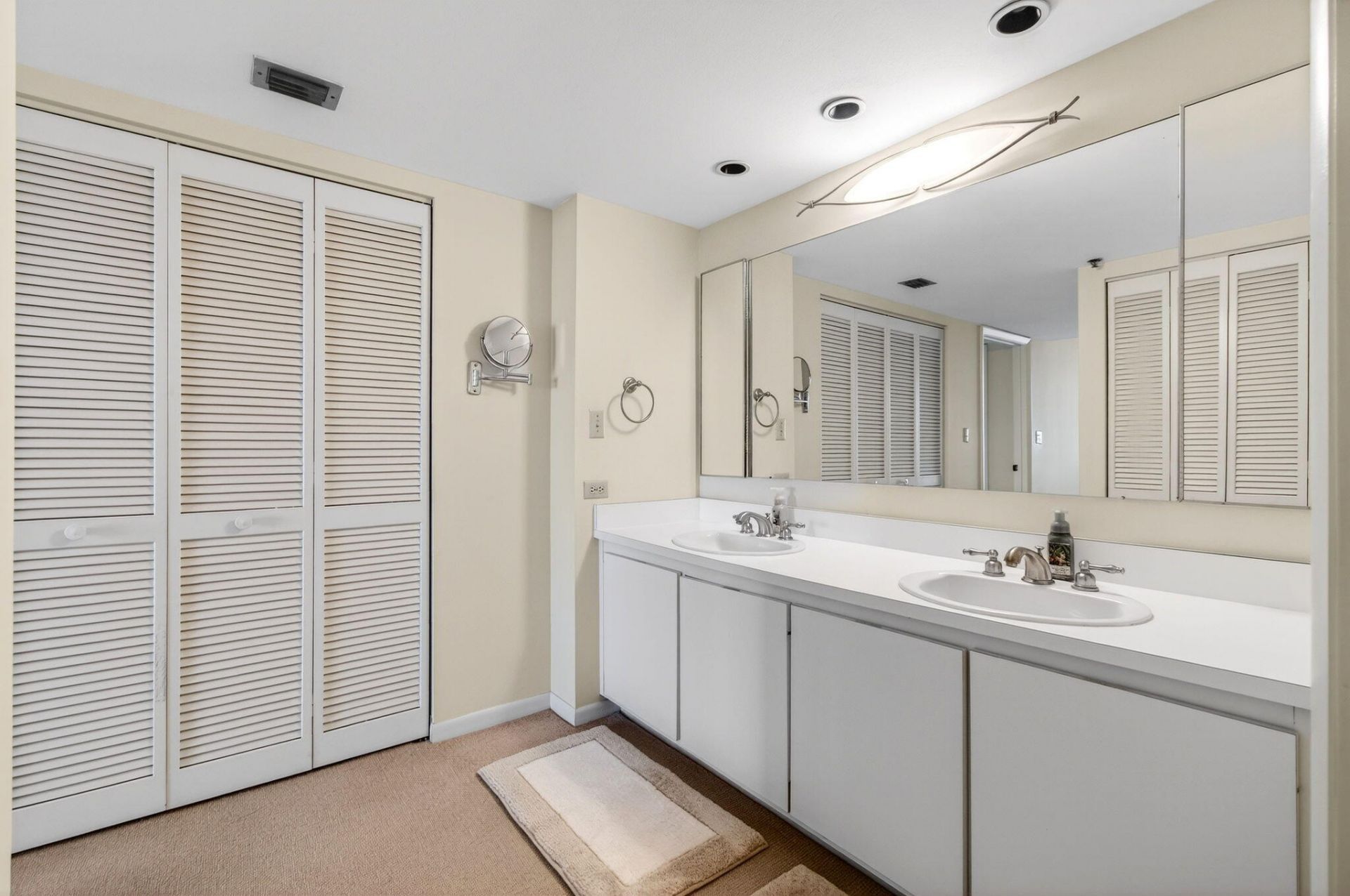 4740 S Ocean Boulevard, Unit 702, Highland Beach, FL 33487 Photo