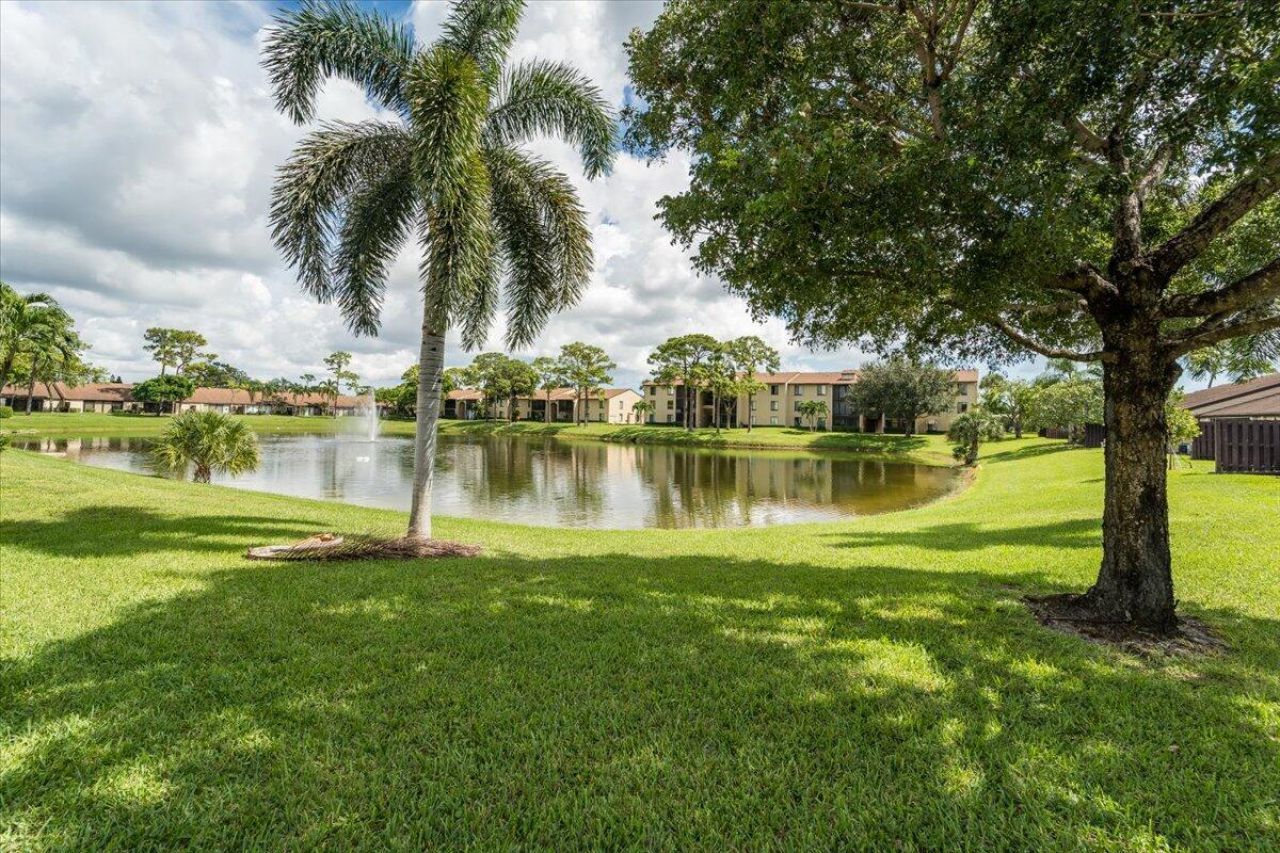 630 Sea Pine Way I, Unit A, Greenacres, FL 33415 Photo