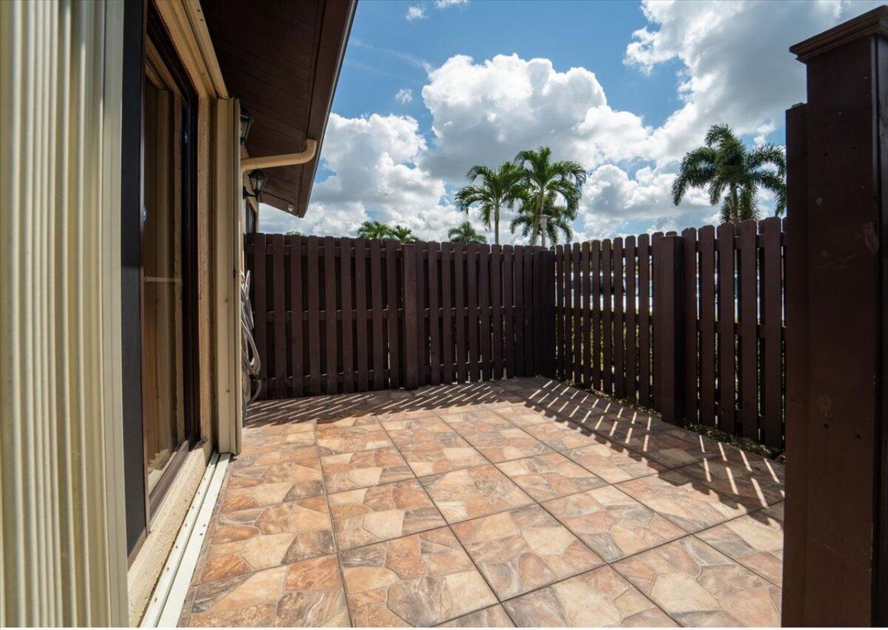 630 Sea Pine Way I, Unit A, Greenacres, FL 33415 Photo