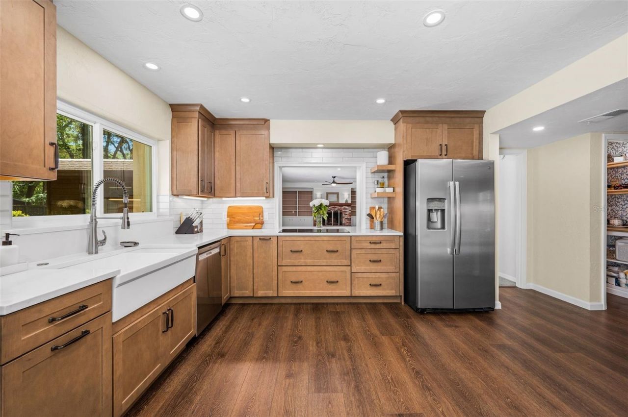 8115 SW 1st Place, Gainesville, FL 32607 Photo