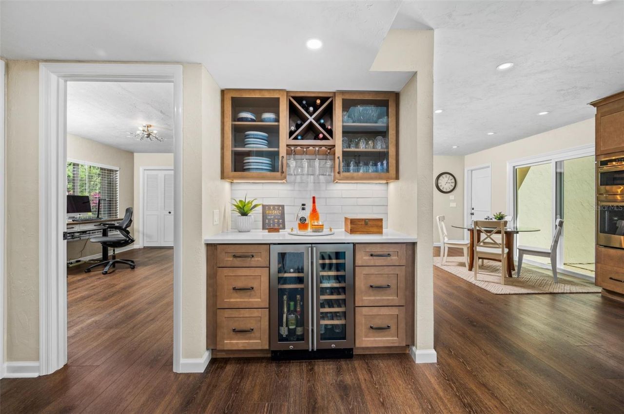 8115 SW 1st Place, Gainesville, FL 32607 Photo