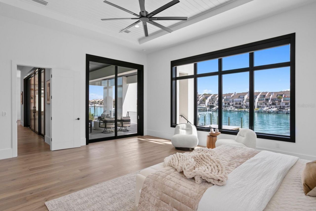 500 Barcelona Drive, Saint Petersburg, FL 33715 Photo