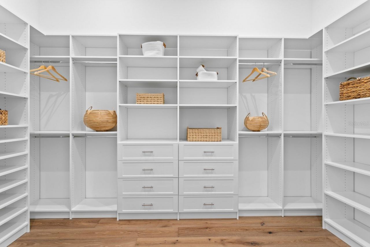 500 Barcelona Drive, Saint Petersburg, FL 33715 Photo