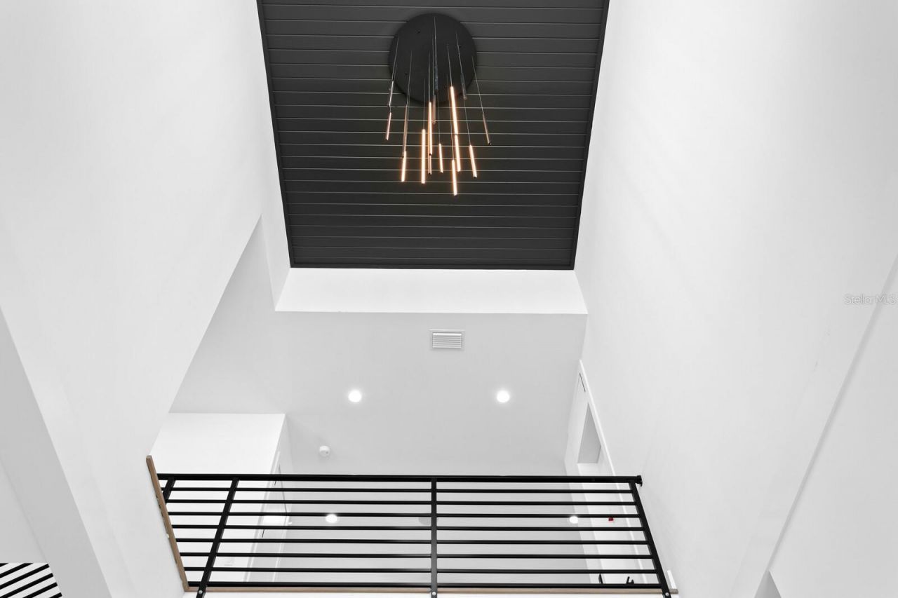 500 Barcelona Drive, Saint Petersburg, FL 33715 Photo