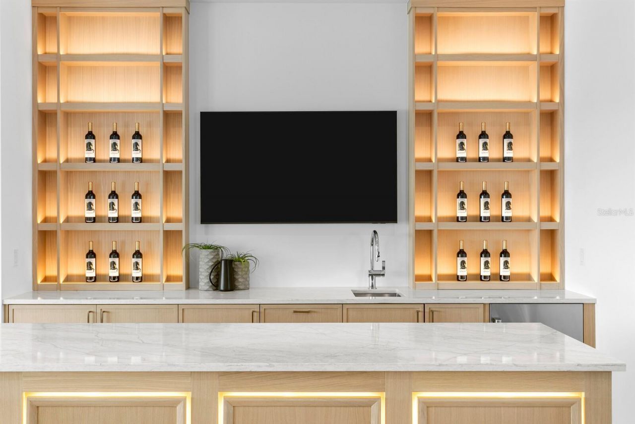 500 Barcelona Drive, Saint Petersburg, FL 33715 Photo