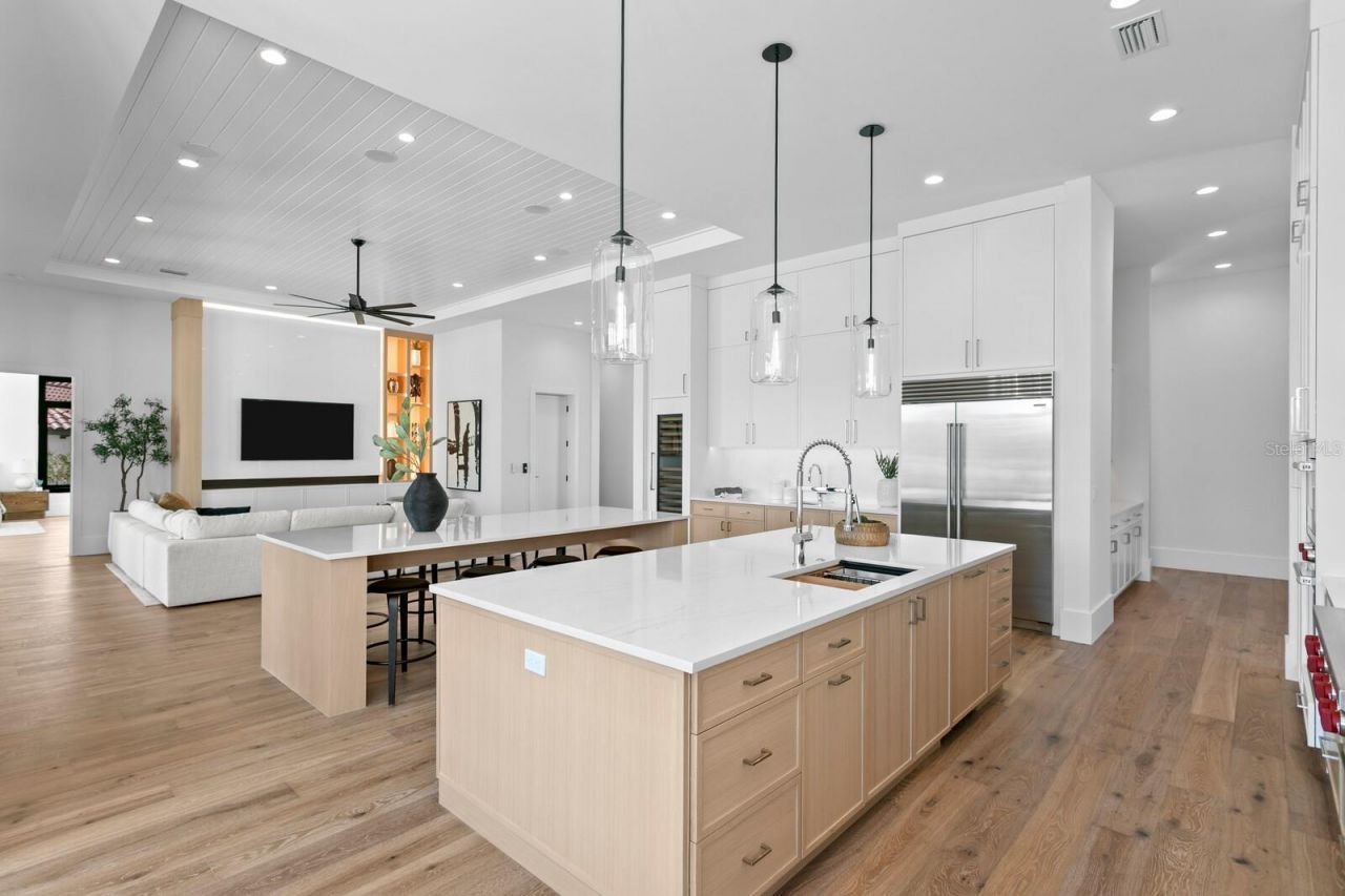 500 Barcelona Drive, Saint Petersburg, FL 33715 Photo