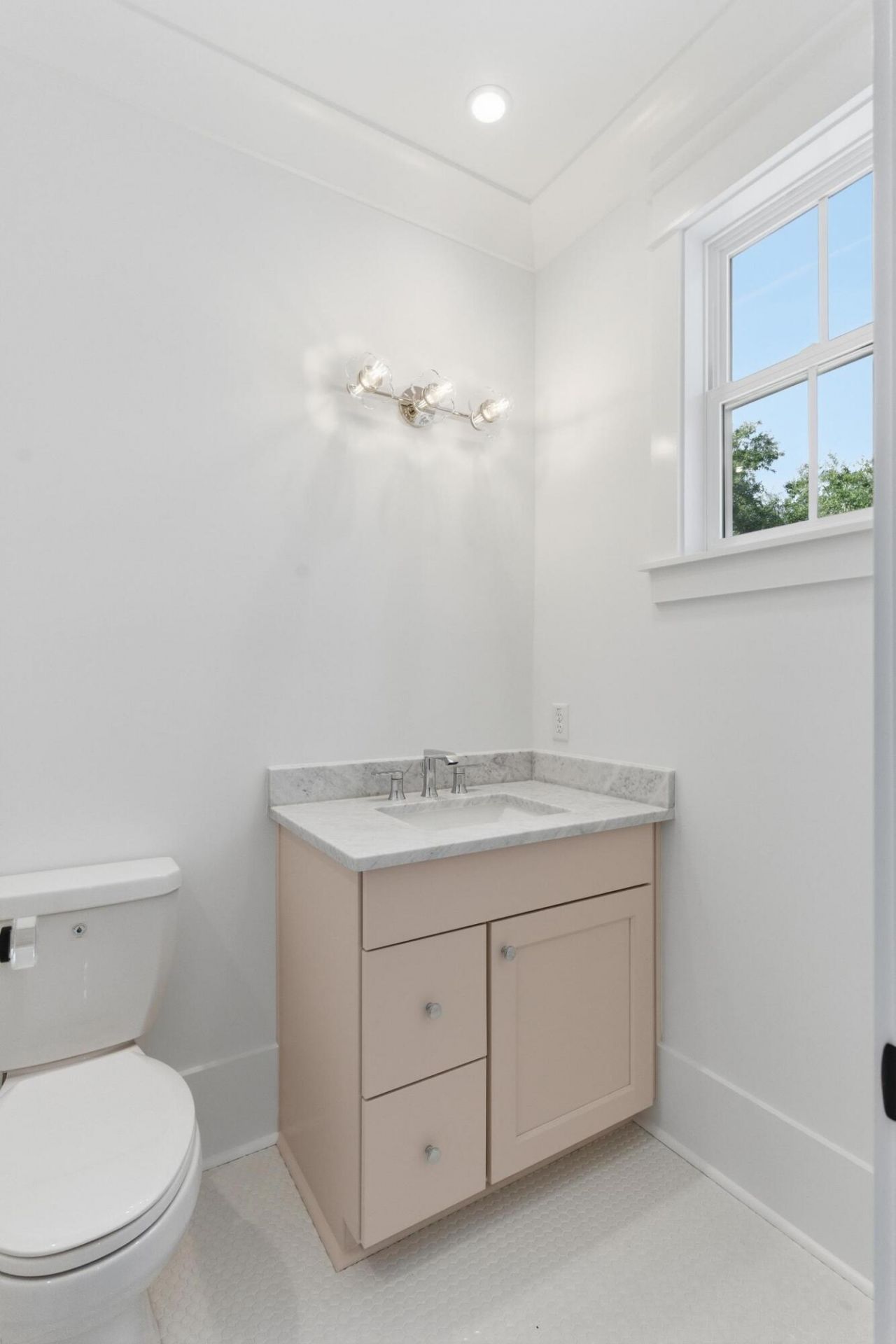 832 Mccants Drive Photo 42