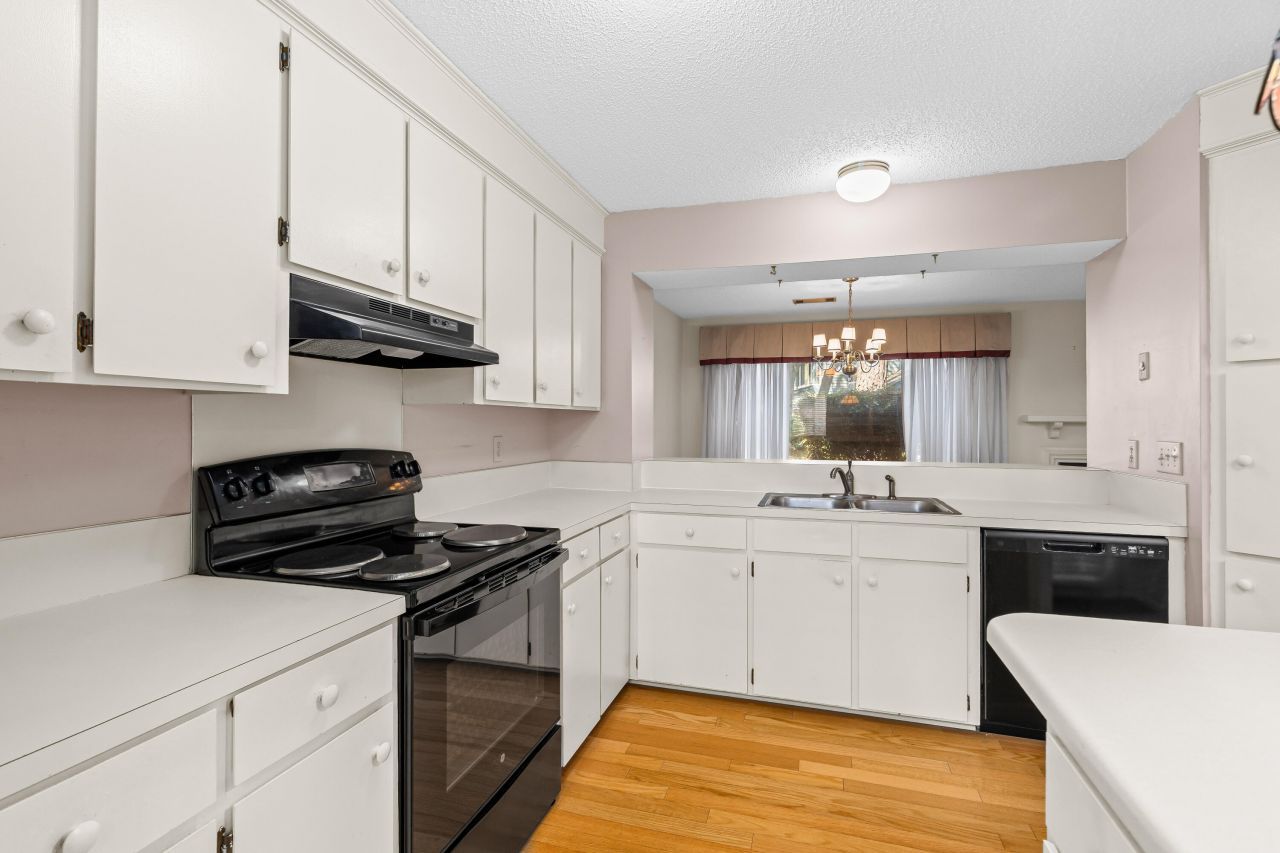 1117 Shadow Lake Circle Photo 6