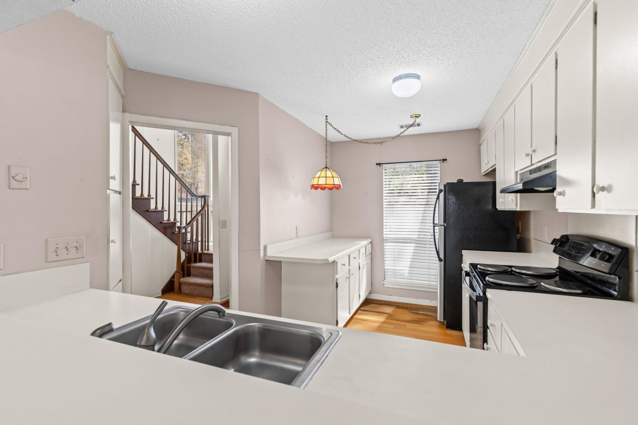 1117 Shadow Lake Circle Photo 8