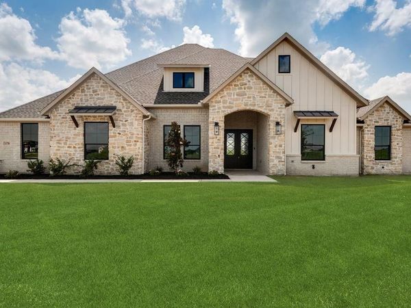 170 Maci Drive, Waxahachie, TX 75167